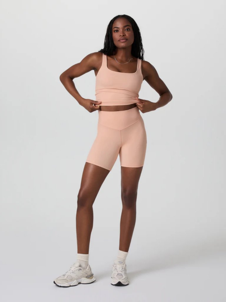 Vuori Alltheform Shorts 6"